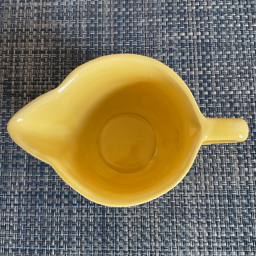 Vintage Cronin Pottery Yellow Tulip Creamer Blue Dutch Floral MCM USA - Picture 3 of 16
